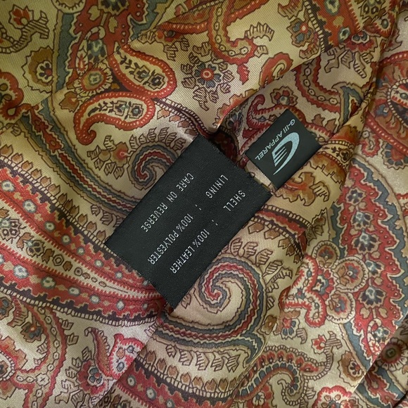 Leather Jacket - Picture 5 of 9